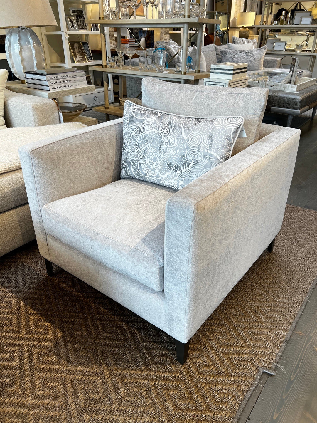 CHAIR JAX IN CAPRI PEARL #69122