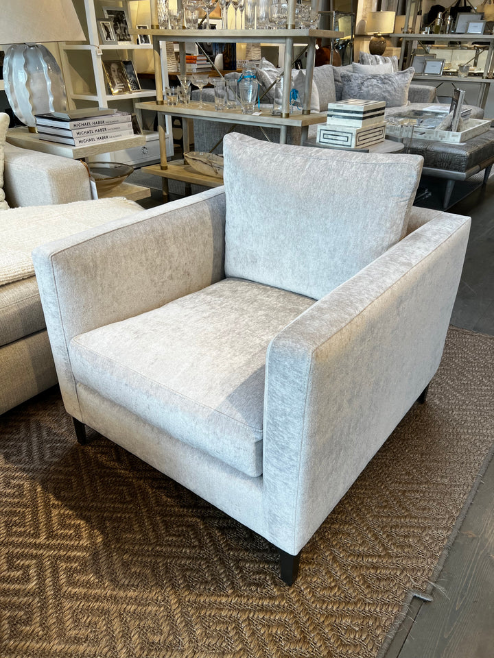 CHAIR JAX IN CAPRI PEARL #69122