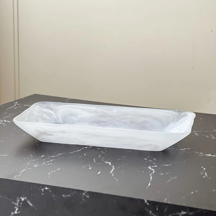 TRAY RESIN WHITE SWIRL