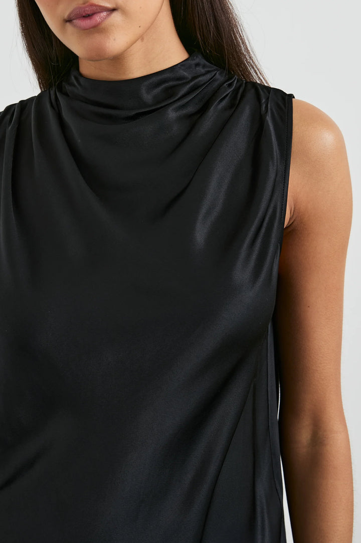 TOP KALEEN BLACK