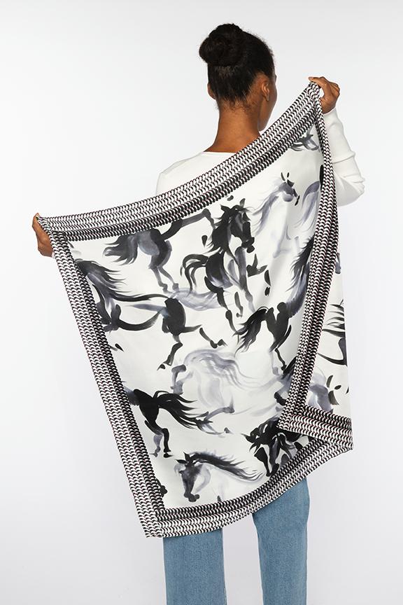 SCARF HORSE PRINT