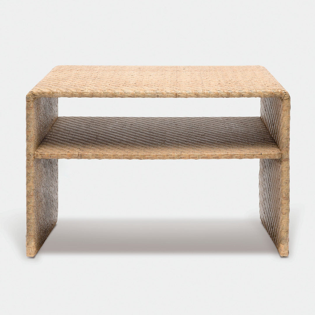LYNETTE CONSOLE