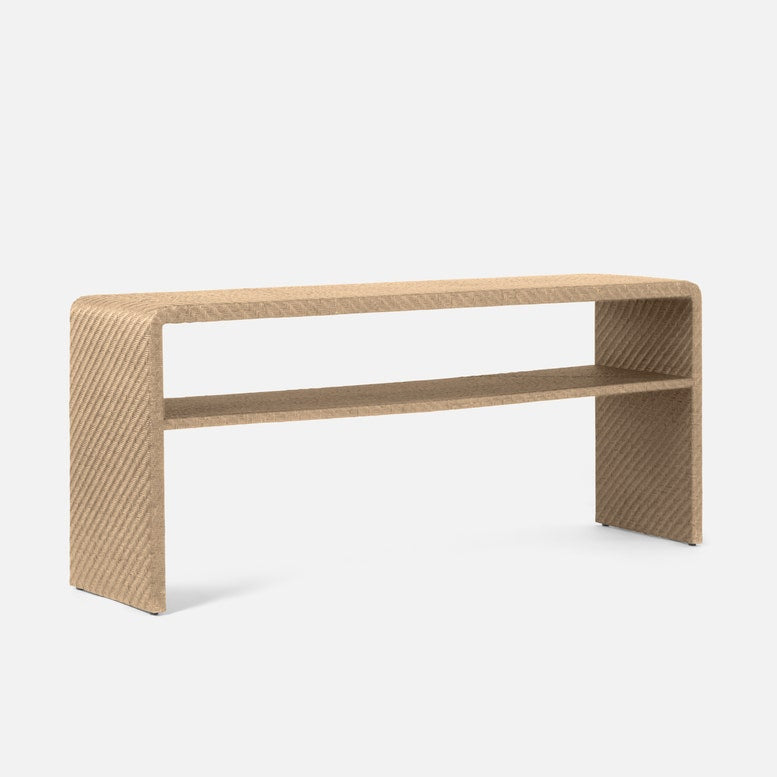 LYNETTE CONSOLE