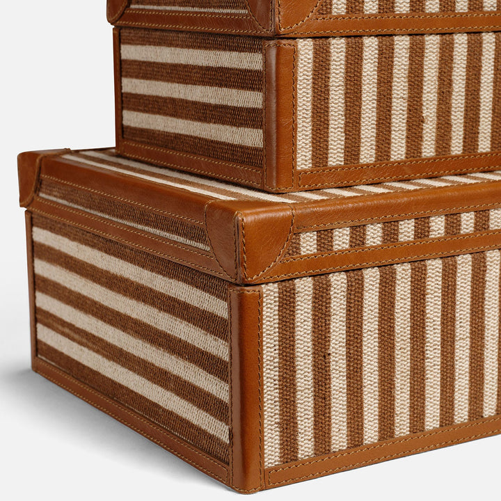 SAWYER BOX SET