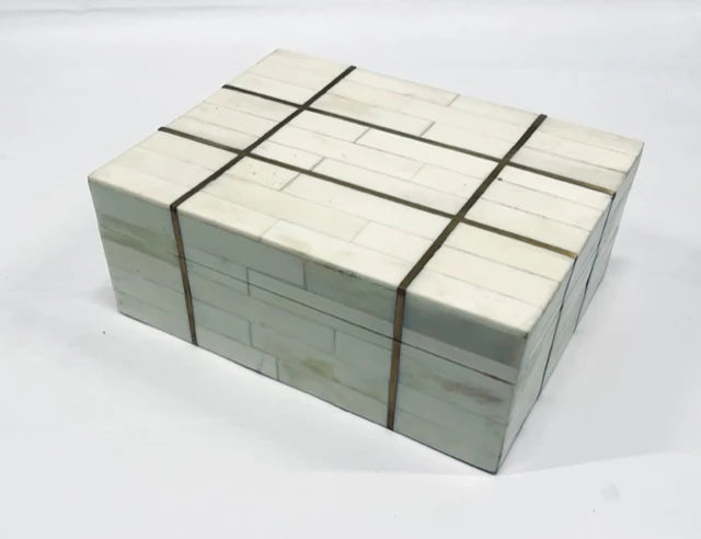 BOX BONE WHITE W/ GOLD LINES