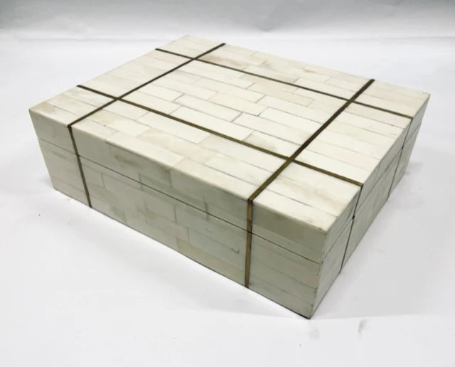 BOX BONE WHITE W/ GOLD LINES