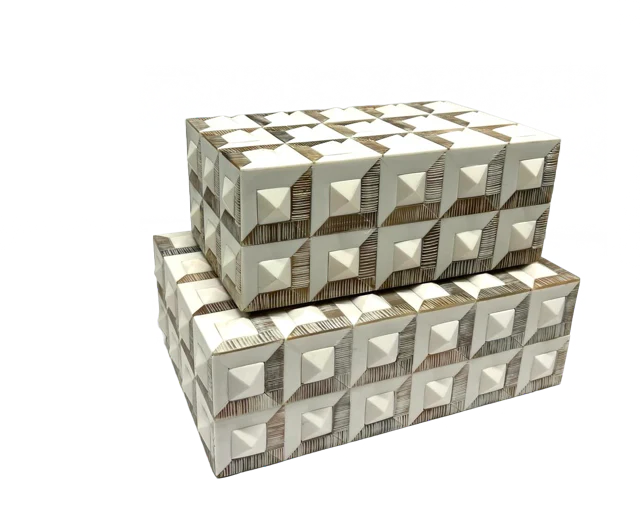 BOX HORN CARVING 3D