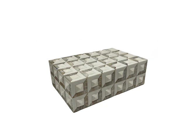 BOX HORN CARVING 3D