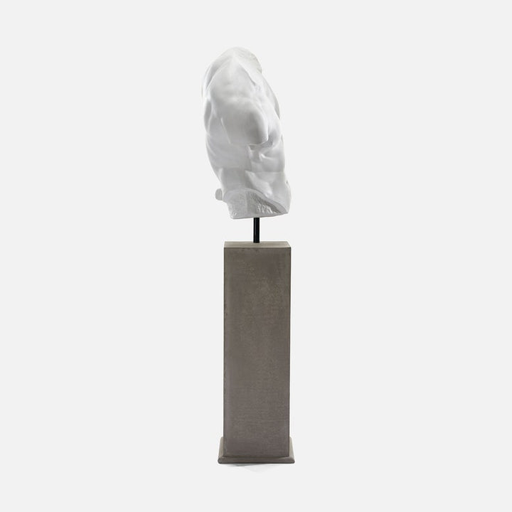 KEMPSEY PEDESTAL SCULPTURE