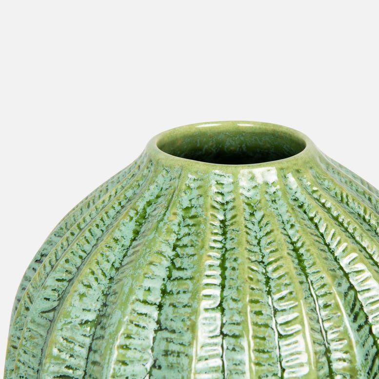 LEOLANI VASE