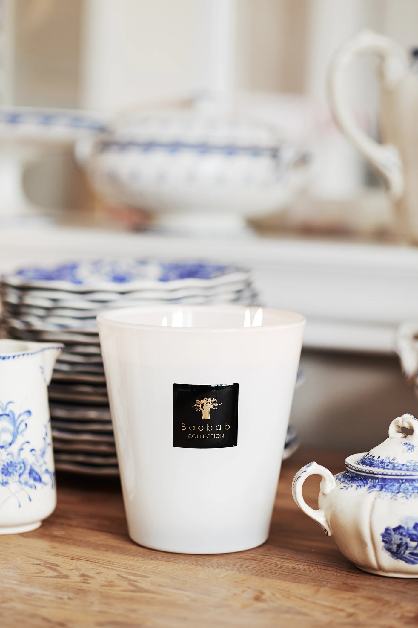 BAOBAB COLLECTION CANDLE LES PRESTIGIEUSES PIERRE DE LUNE (Available in 3 Sizes)