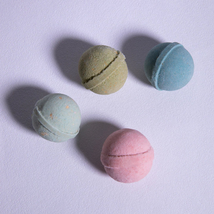 BATH BOMB SIGNATURE COLLECTION