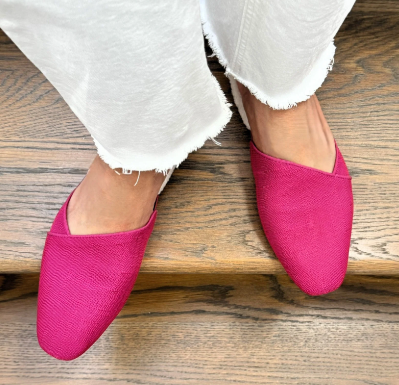 THE DEVON IN RASPBERRY