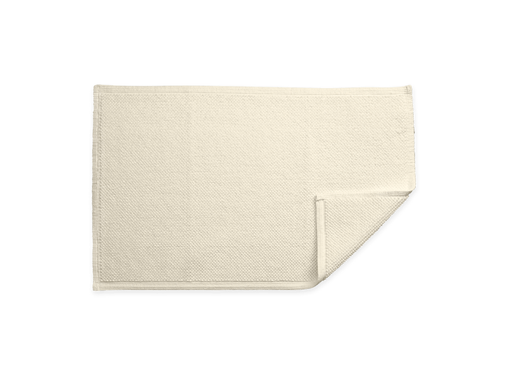 REVERIE BATH RUG COLLECTION