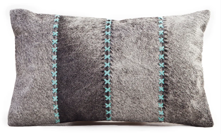 PILLOW CROSS STITCH HIDE 12X20"