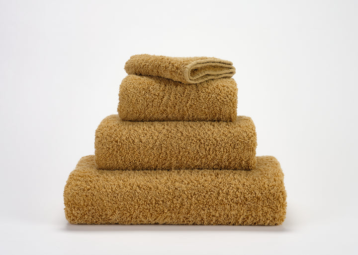 SUPER PILE TOWEL COLLECTION (Colors 770-920)