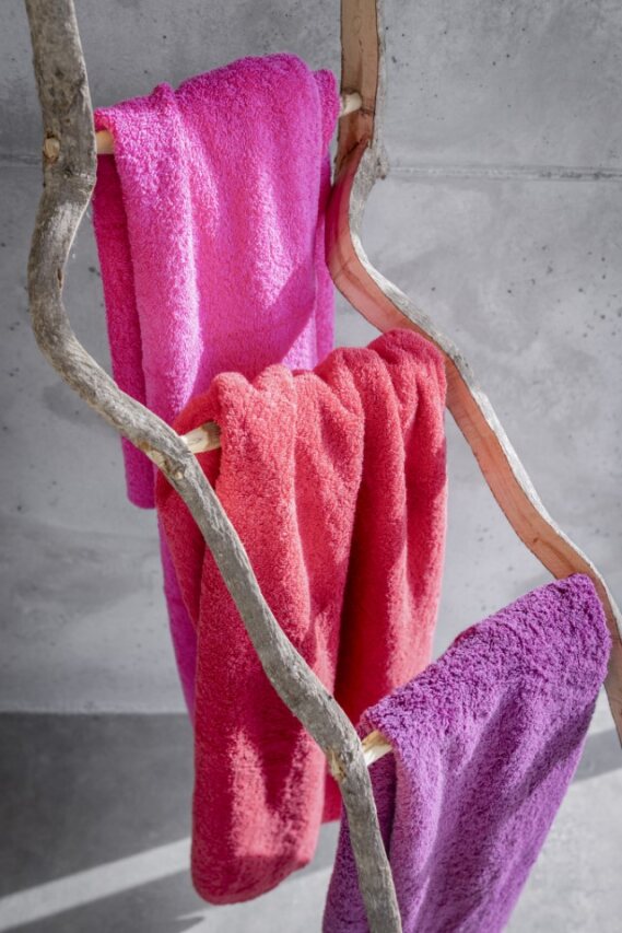 SUPER PILE TOWEL COLLECTION (Colors 514-610)