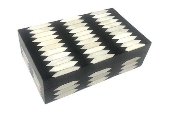 BOX BLACK & BONE ARROWS
