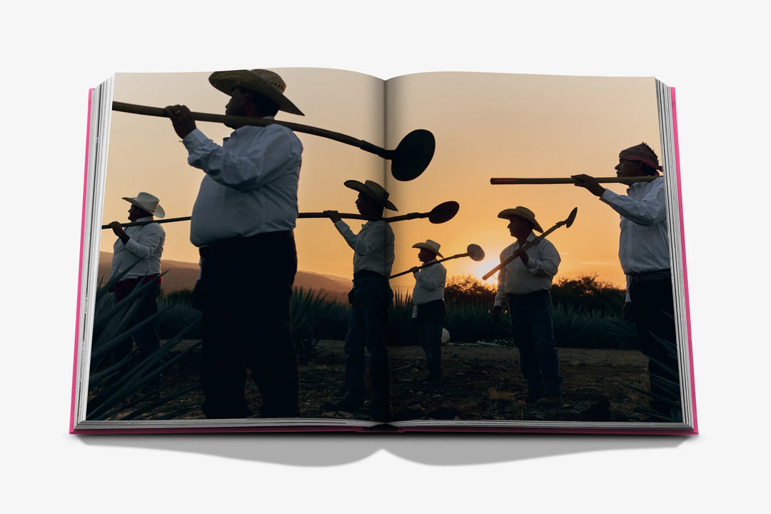 BOOK "THE ART OF TEQUILA: SPIRIT OF MEXICO"