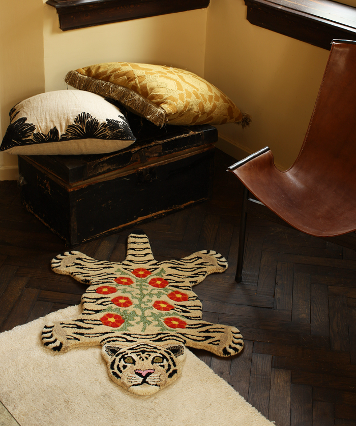 RUG FLORAL TIGER SMALL #76949