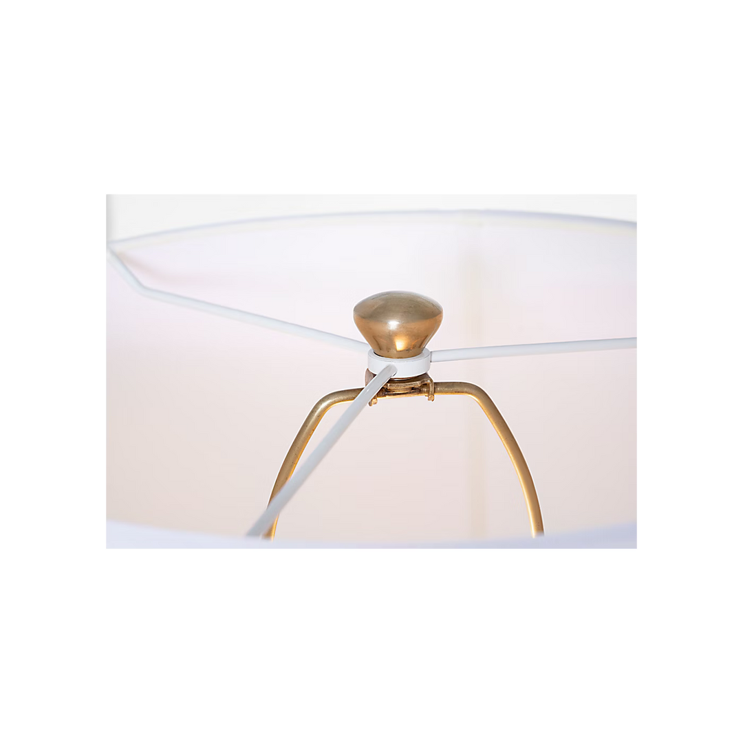 TABLE LAMP IDALIA SCULPTED 28"