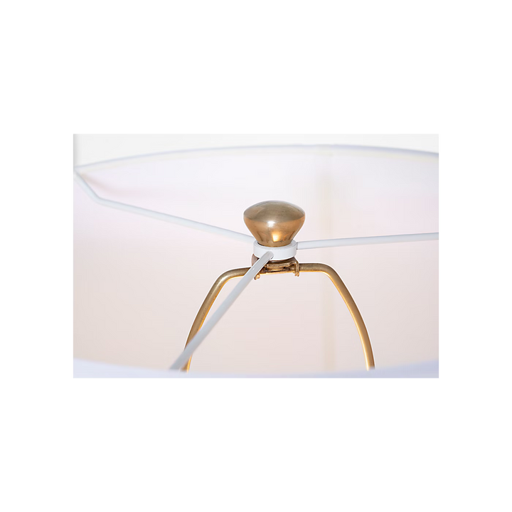 TABLE LAMP IDALIA SCULPTED 28"