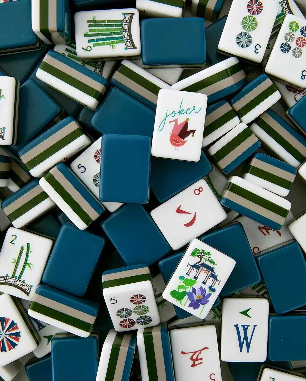 AMERICAN MAHJONG SET CRYSTAL ACRYLIC