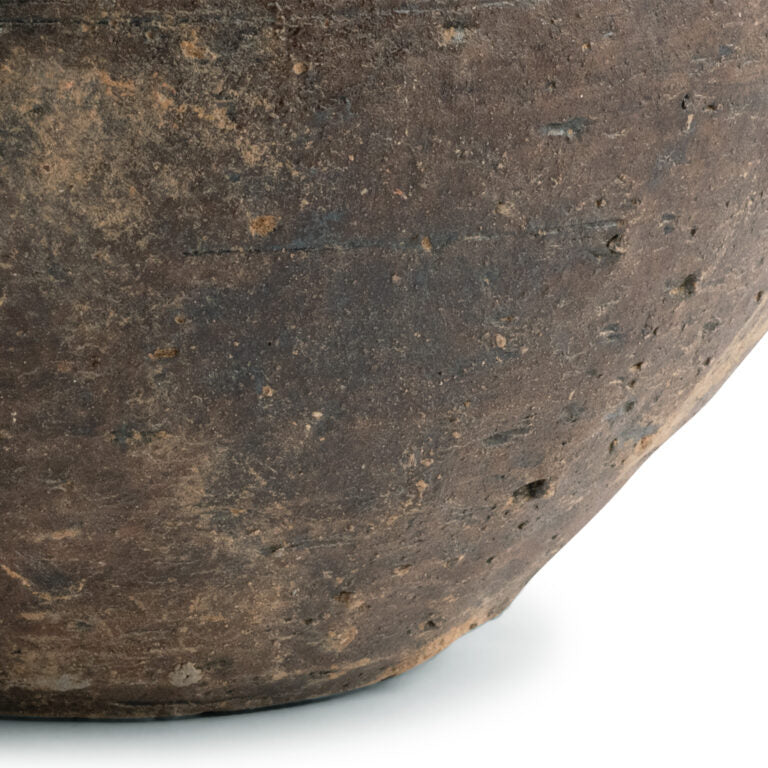 VASE CURVED BROWN CERAMIC