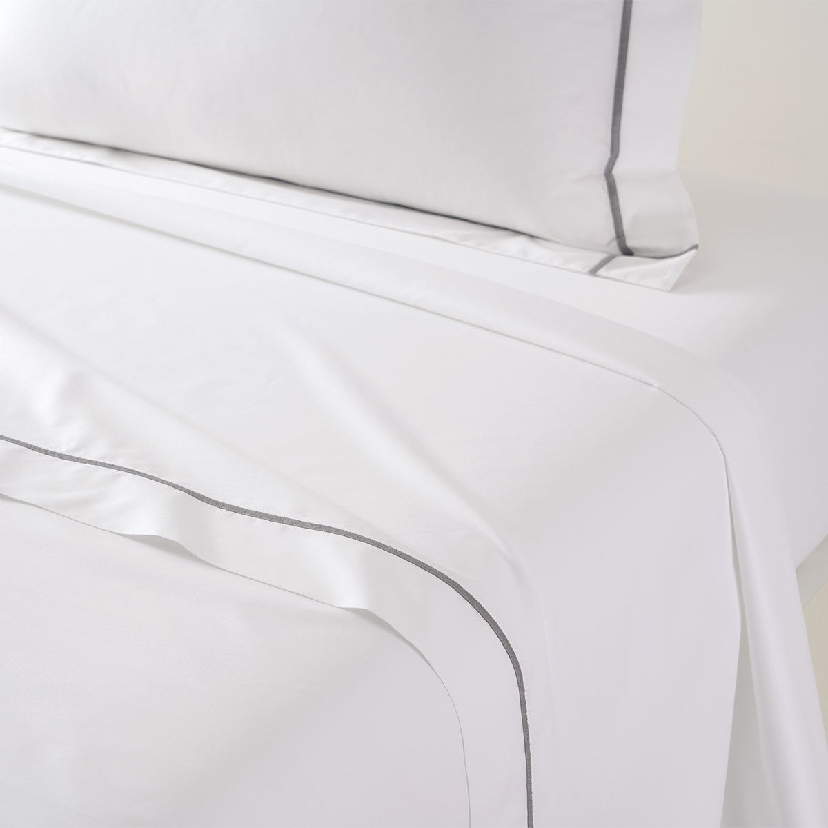 YVES DELORME ATHENA BEDDING COLLECTION (Duvet Covers and Sheets)