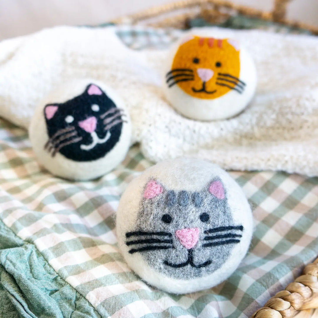 CAT MIX DRYER BALLS W/ BAG SET/3