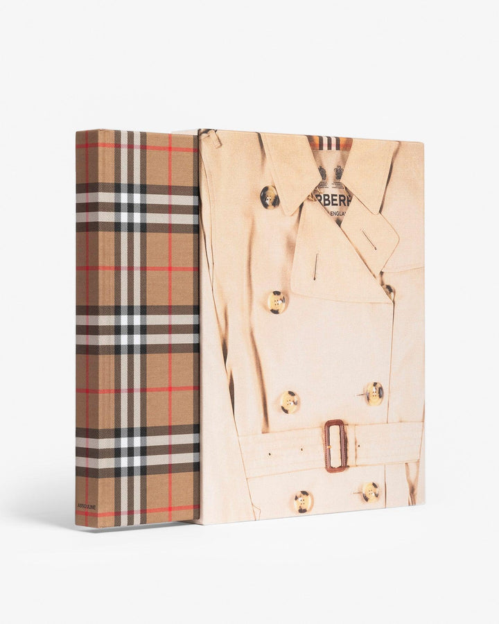 BOOK "BURBERRY"