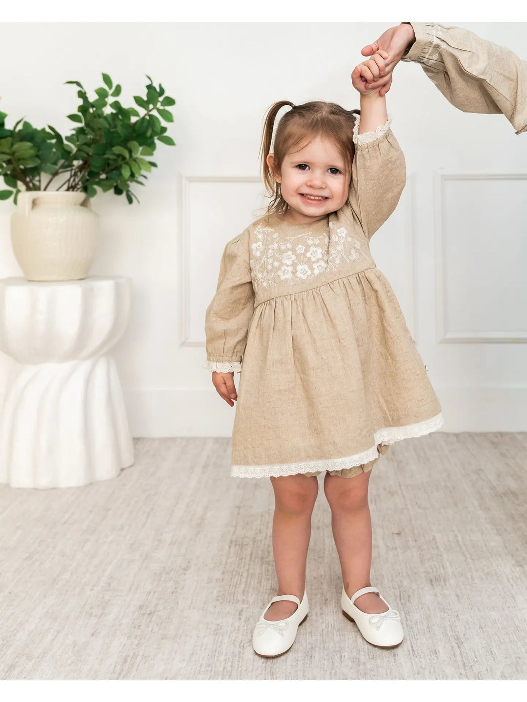 BABY DRESS & BLOOMER LINEN EMBROIDERED