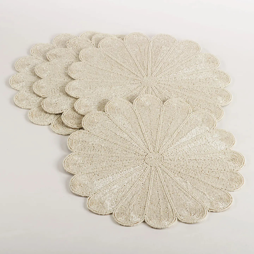 PLACEMAT FLOWER BEADED