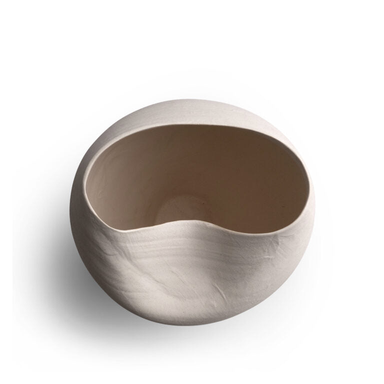 VASE WHITE CERAMIC INDENTATION 14W 17H