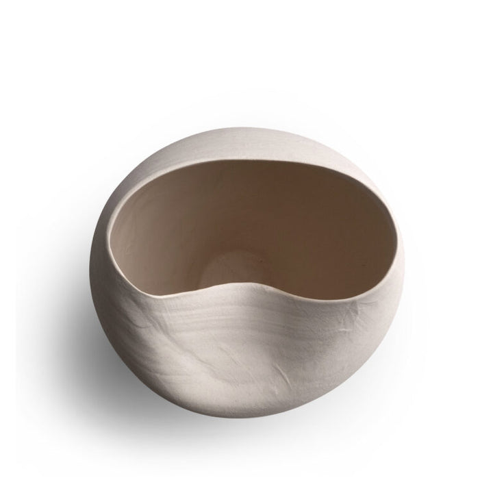 VASE WHITE CERAMIC INDENTATION 14W 17H