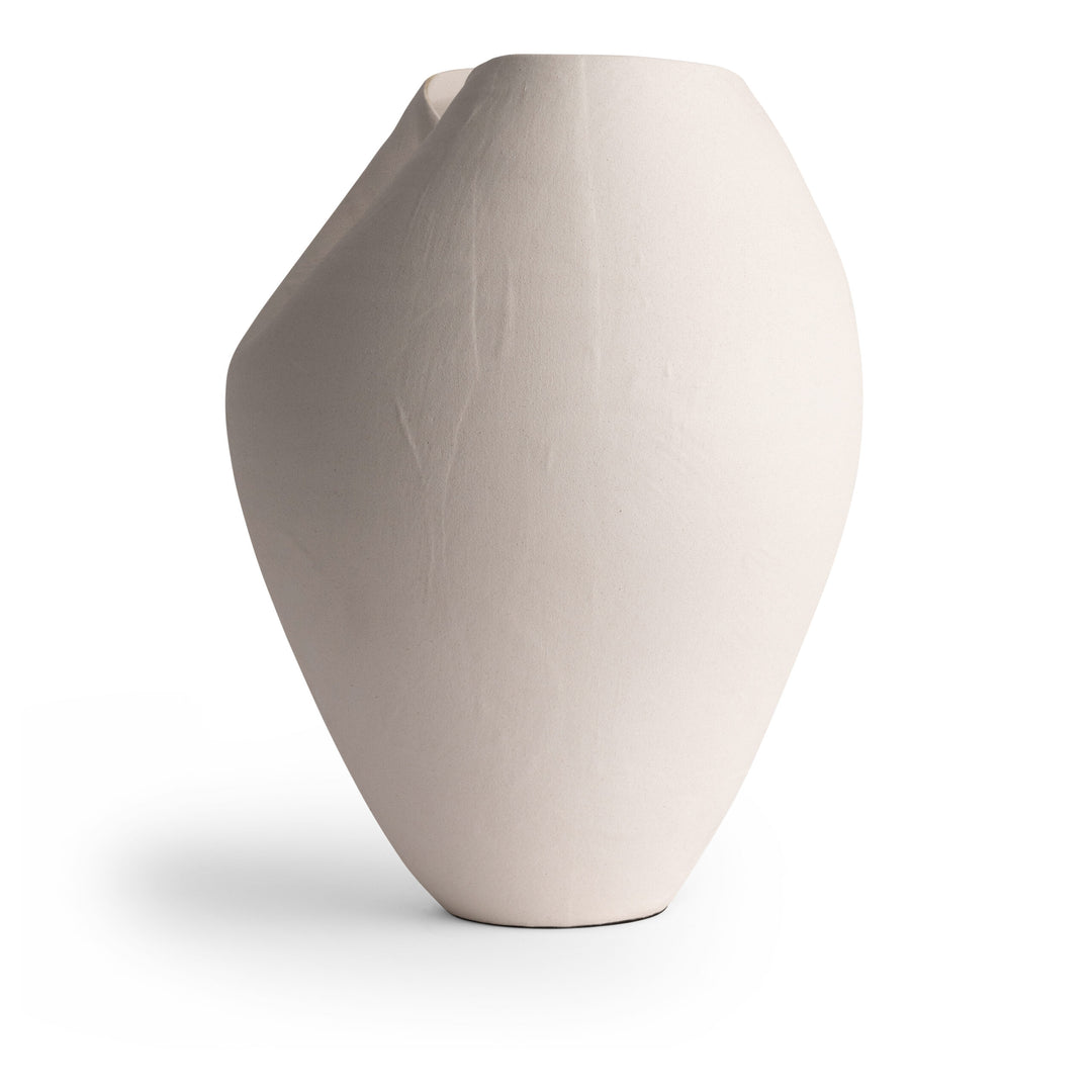 VASE WHITE CERAMIC INDENTATION 14W 17H