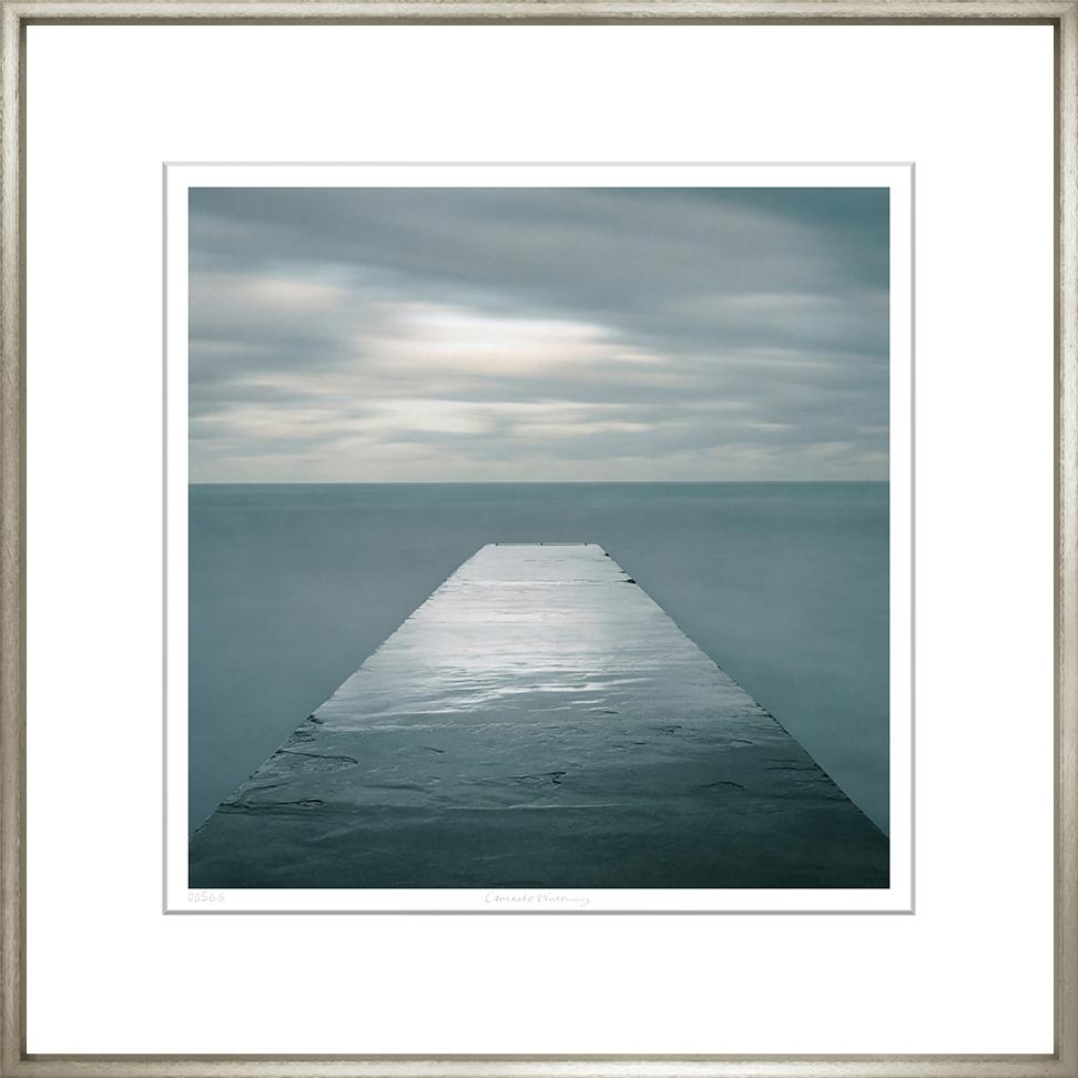 ART CONCRETE OVER WATER SILVER 17X17