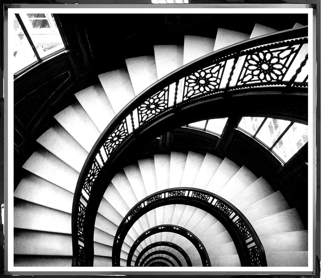 ART SPIRAL STAIRCASE 23X19