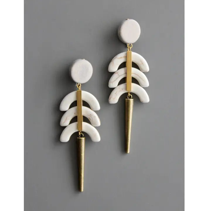 EARRINGS WHITE GEOMETRIC POST
