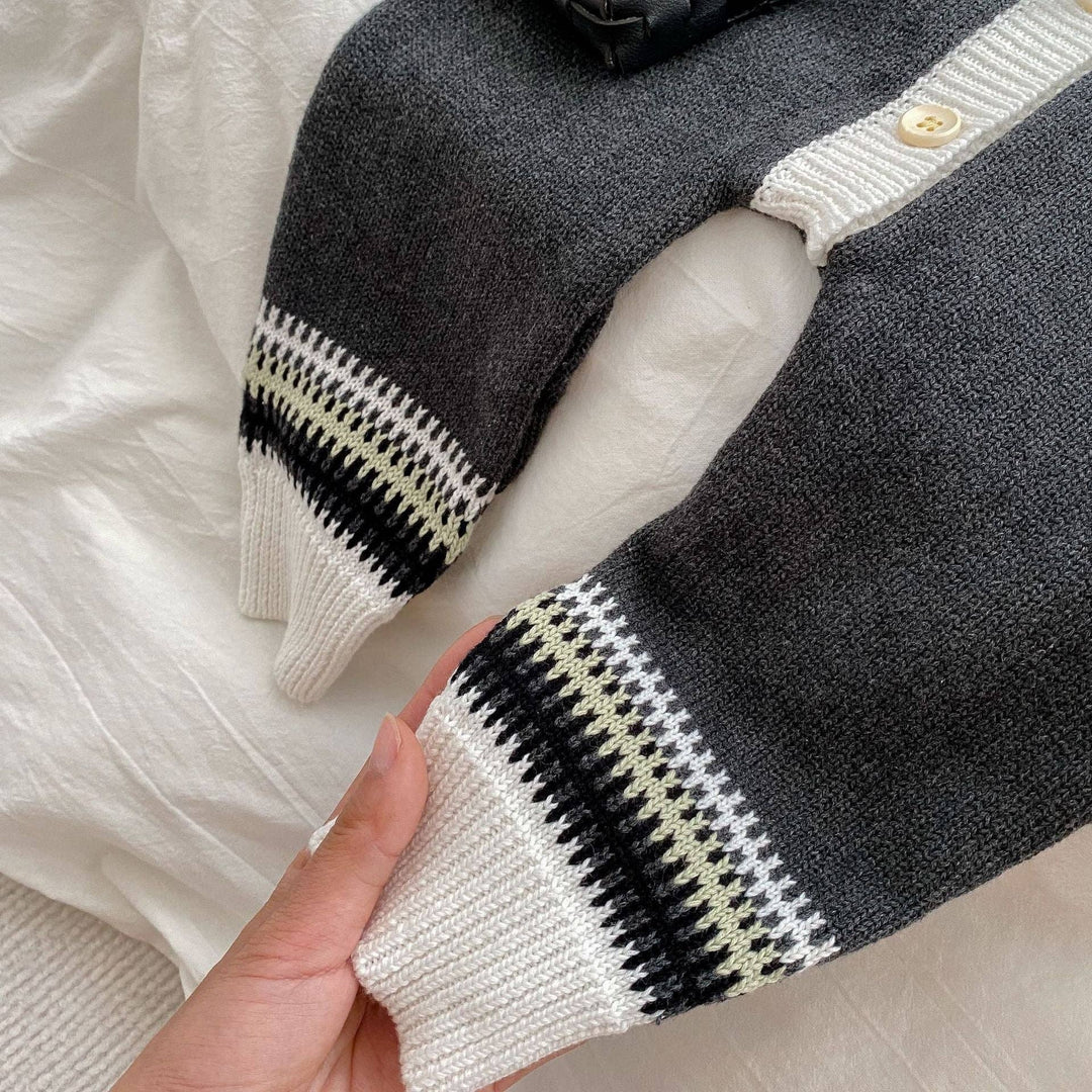 ROMPER GEOMETRIC PATTERN GREY NO HAT