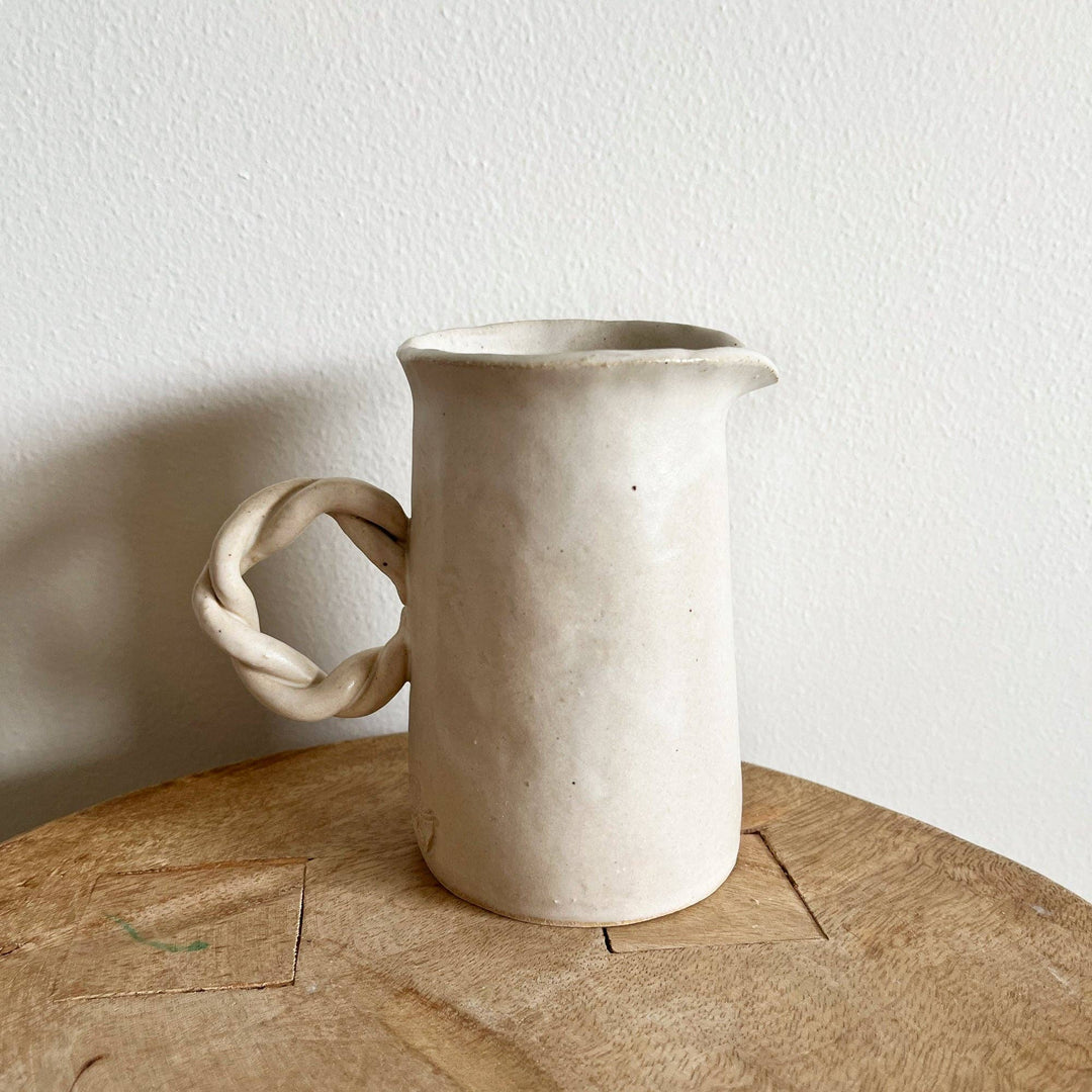 PITCHER BRAID HANDLE