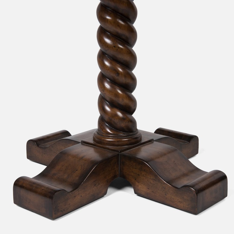 AUGUSTA ENTRY TABLE