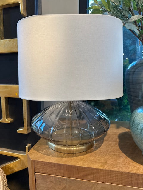 LAMP TABLE FLUTED SMOKED GLASS 20" #56666
