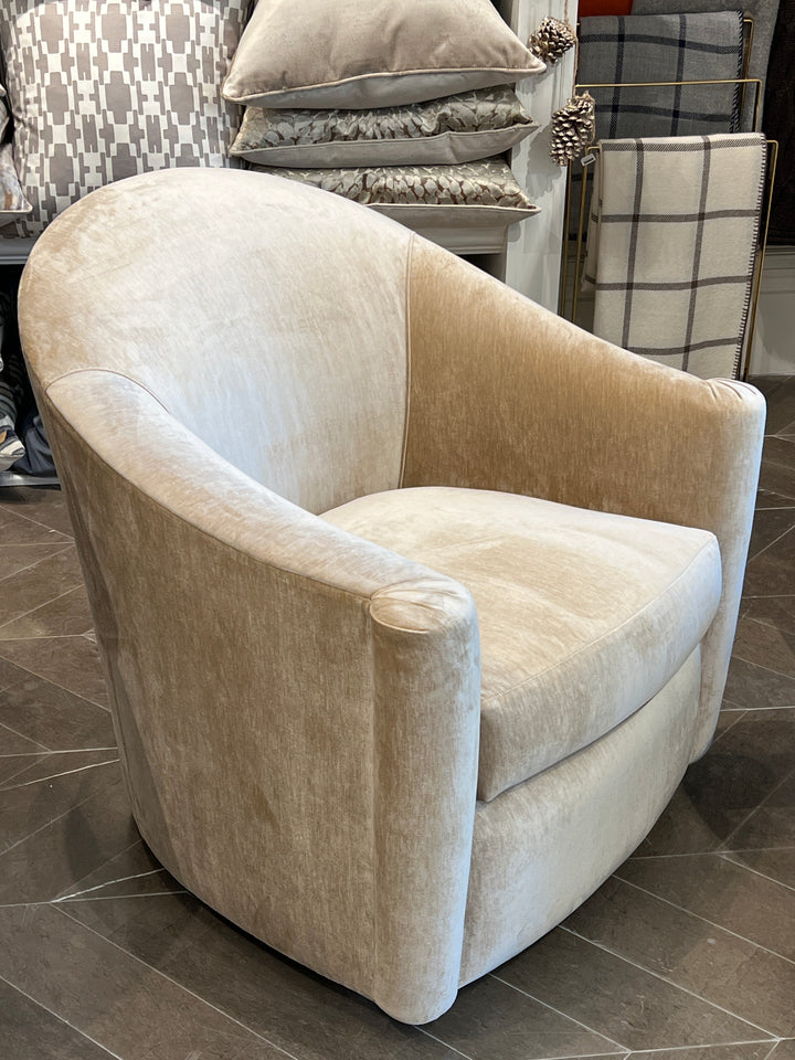 CHAIR CARTER SWIVEL IN CAMEL #77024