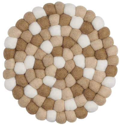 TRIVET ROUND FELT MULTI TAUPE/WHITE 8''