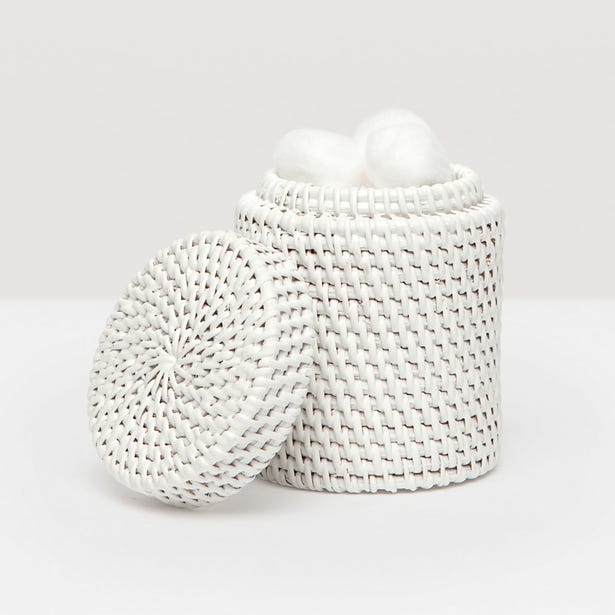 BATH COLLECTION WHITE RATTAN