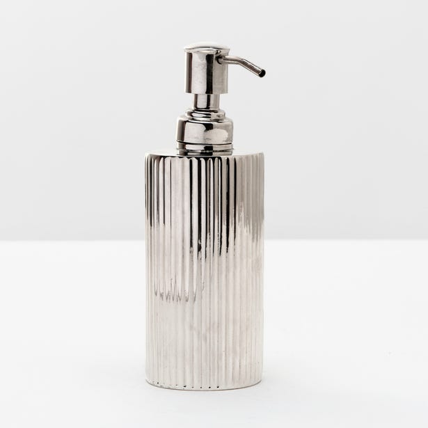 BATH COLLECTION SHINY NICKEL RIBBED METAL