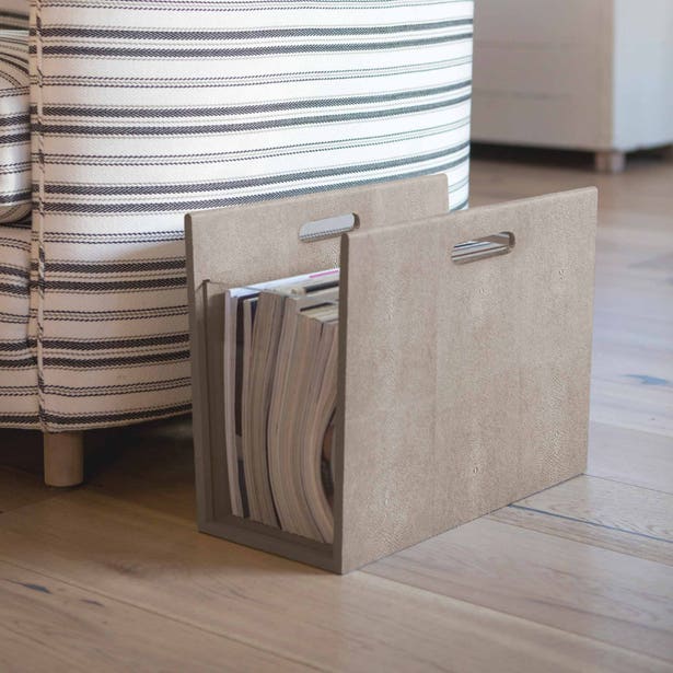 MAGAZINE RACK REALISTIC FAUX SHAGREEN