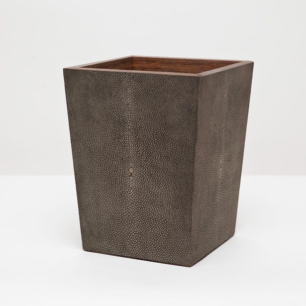 BATH COLLECTION DARK MUSHROOM SHAGREEN