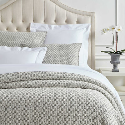 COVERLET MATELESSE (Available in 2 Sizes and 4 Colors)